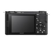 Sony ZV-E10 -järjestelmäkamera + 16-50 mm objektiivi