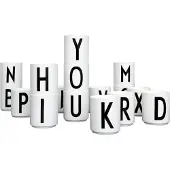 Design Letters Arne Jacobsen posliinikuppi, valkoinen, A-Z