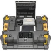 DeWalt TSTAK DWST1-81078-QW työmaaradio DAB+ Bluetooth, musta/keltainen
