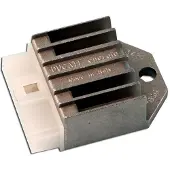 EMC24 ducati jännitteensäädin 4-liit. 12v/10a, minarelli skootterit aprilia-mbk-yamaha