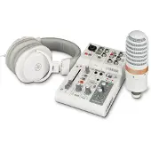 Yamaha LIVE STREAMING PACK MIKSERI KUULOKKEET MIKROFONI VALKOINEN (AG03MK2WLSPK)