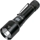 Fenix C7 3000 lm taskulamppu