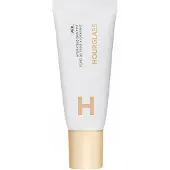 Hourglass Veil Hydrating Skin Tint 4