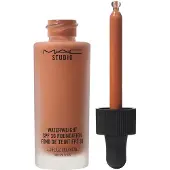 MAC Studio Waterweight Spf 30 /Pa++ Foundation Nw50