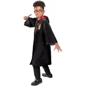 Harry Potter Naamiaisasu, 5-6 vuotta