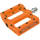 Exustar E-pb71 Polkimet