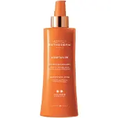 Institut Esthederm Adaptasun Protective Body Lotion aurinkosuojamaito sisältää keskitason UV-suojan 200 ml