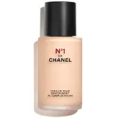 Chanel N°1 de revitalizing foundation illuminates hydrates protects
