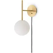 Audo Copenhagen TR Bulb Suspended seinävalaisin Brushed brass