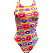Turbo Lips Uimapuku