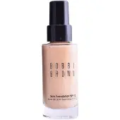 Bobbi Brown Skin Foundation SPF 15 - Lämmin Beige (lämmin beige)