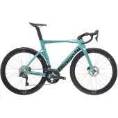 Bianchi Oltre Comp Ultegra Di2 2025 Maantiepyörä