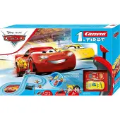 Carrera Disney Cars sähköinen kilpa-rata - FIRST - 3-vuotiaasta alkaen