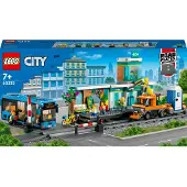 LEGO 60335 City - Rautatieasema