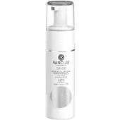 BasicLab Dermocosmetics Micellis hellävarainen puhdistusvaahto erittäin herkälle iholle 150 ml