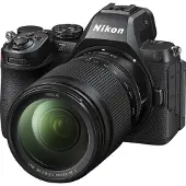 Nikon Z5 II + 24-200 mm, 24,5 MP, 6048 x 4032 pikseliä, CMOS, 4K Ultra HD, Kosketusnäyttö, musta