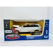 MSZ Audi Q7 1:24 die-cast pikkuauto