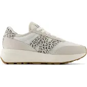 New Balance Matalavartiset tennarit '370' beige / kerma / ecru / musta