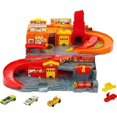 Hot Wheels Rally Town Kannettavan Setin Ajoneuvo