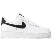 Nike Matalavartiset tennarit 'AIR FORCE 1 07' musta / valkoinen
