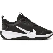 Nike Urheilukengät 'Omni Multi-Court' musta / valkoinen