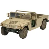 Wittmax HMMWV M1097A2 pienoismalli