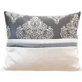 Mariall Koristetyynynpäällinen
