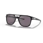Oakley Latch Beta Matte Black/Prizm Grey Aurinkolasit OneSize