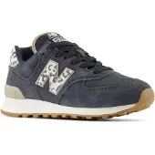 New Balance 574 - Black - 36.5