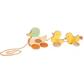 Classic World Wooden Pull Along Figure Ducks