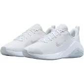 Nike Urheilukengät 'Bella 7' hopeanharmaa / valkoinen / villanvalkoinen