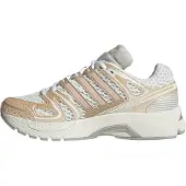 Adidas Originals Matalavartiset tennarit 'Adistar Control 5 W Latte' cappuccino / valkoinen