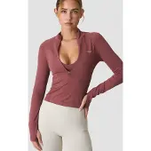 ICANIWILL Define Seamless Invisible 1/2 Zip LS Calm Red