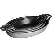 Staub ovaali uunivuoka valurauta 24 cm. Grafiitinharmaa