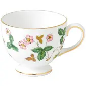 Wedgwood Wild Strawberry -teekuppi 15 cl
