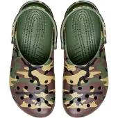 Crocs Puukengät & -jalkineet 'Classic' tummanruskea / khaki / oliivi / musta