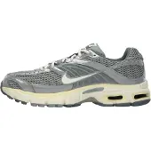 Nike Matalavartiset tennarit 'Air Max Moto 2K' ecru / hopeanharmaa