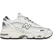 New Balance unisex. M1000V1 1000 trainers, white (42), Flat, Laces, Casual