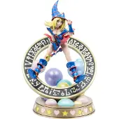 First 4 figures Yu Gi Oh toimintafiguuri (Dark Magician Girl)