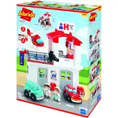 Ecoiffier - Hospital with vehicles and figures (I-2998)