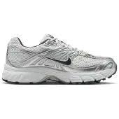Nike Matalavartiset tennarit 'Air Max Moto 2K' vaaleanharmaa / musta / hopea
