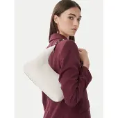 Calvin Klein Olkalaukku valkoinen