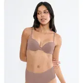 Triumph Rintaliivi suklaa