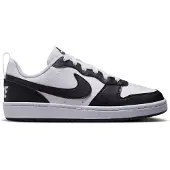 Nike Tennarit 'Court Borough' musta / valkoinen