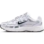 Nike Tennarit 'P-6000' musta / hopea / valkoinen