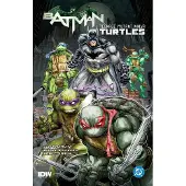 James Tynion IV Batman/Teenage Mutant Ninja Turtles Vol. 1
