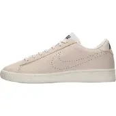 Nike Matalavartiset tennarit 'CLASSIC' kerma / musta
