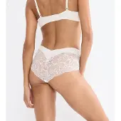 Triumph Body Make-Up Illusion Lace Shorty - White - 44