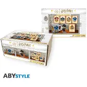 Abystyle - HARRY POTTER Gift set Hogwarts Mug + Acryl + Postcards - Lahjapakkaus