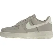 Nike Matalavartiset tennarit 'Air Force 1 Retro Premium' vaaleabeige / tummabeige